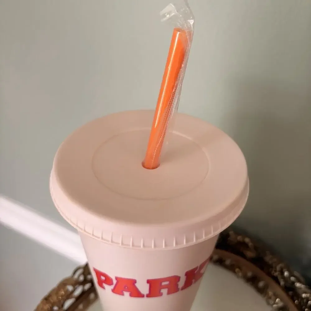 2026 PARKE DUNKIN LIMITED EDITION WHITE 16 OZ TUMBLER
